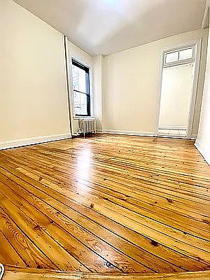 2nd image of 515 E 78th St APT 2-B