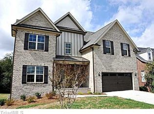 3418 Grandview Crossing Ln, Pfafftown, NC 27040