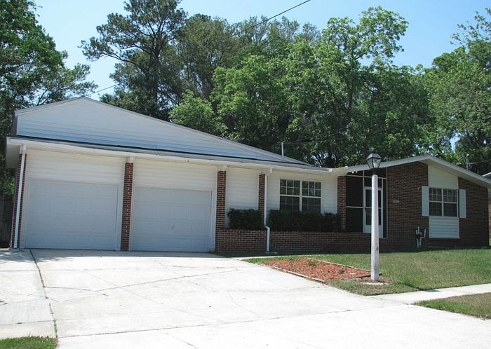 1st image of 1228 Palisades Dr