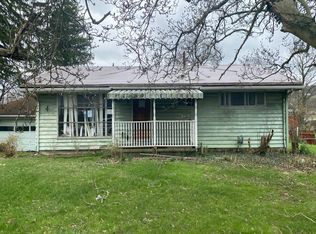 614 S 5th St, Youngwood, PA