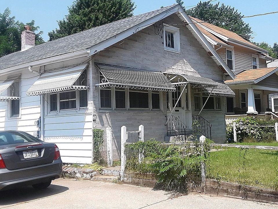 1st image of 458 Bettie St