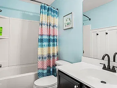5 bed, 2917 sqft, $3,395 — Photo 3