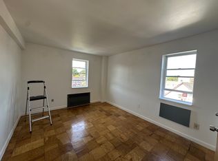 (Undisclosed Address), Yonkers, NY 10705