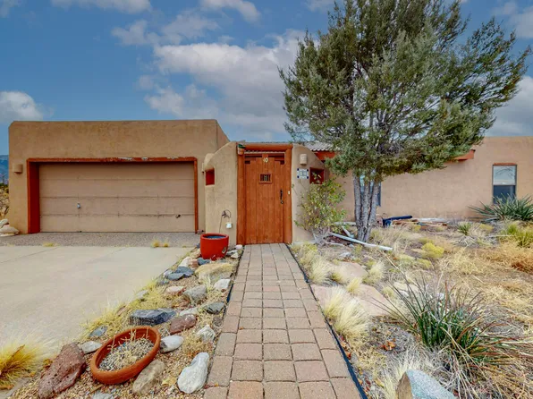 40 Placitas Trails Rd, Placitas, NM 87043