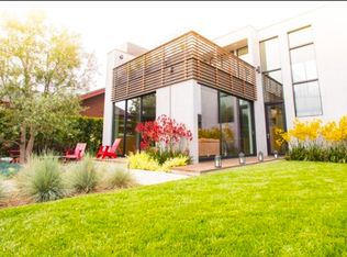 2012 Walnut Ave, Venice, CA 90291