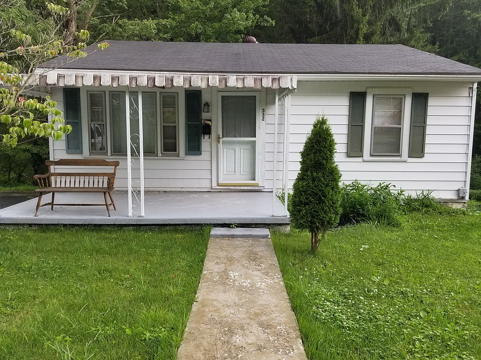1st image of 332 Ewart Ave