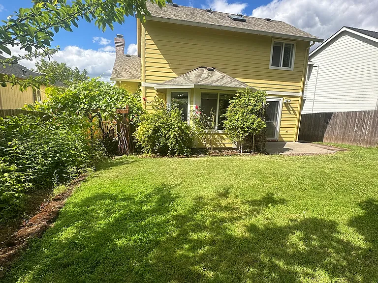 15621 SW Bristlecone Way — Photo 18
