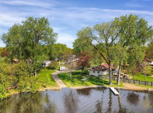 1534 17th St NW, New Brighton, MN 55112