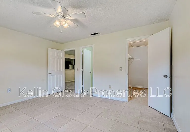 860 Fox Lake Dr — Photo 17