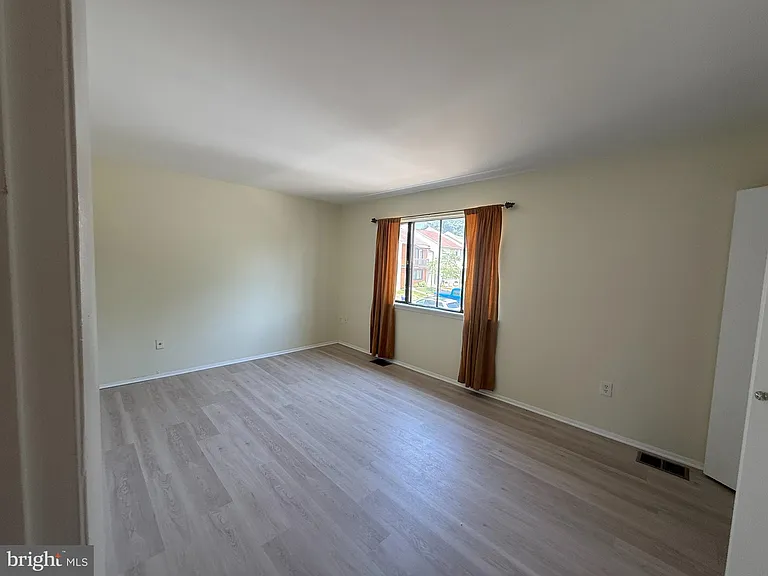 1155 Dublin Pl — Photo 19
