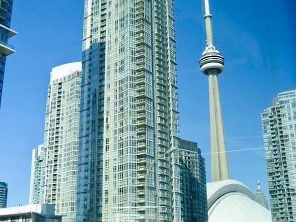 35 Mariner Ter, Toronto, ON