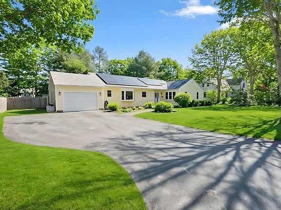 2nd image of 11 Watson Dr