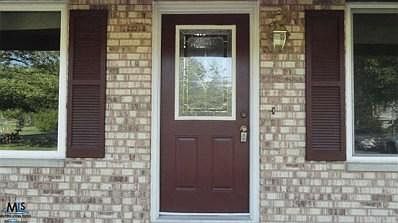 3rd image of 39825 Shoreline Dr