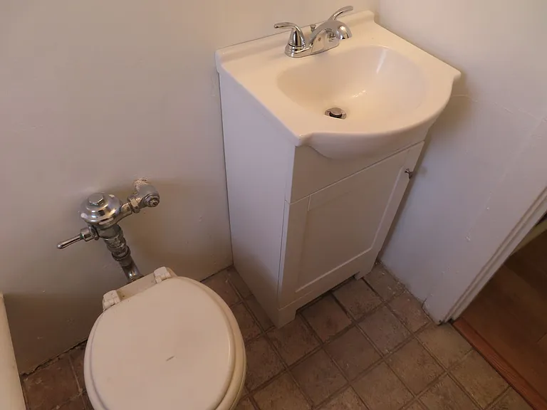 922 Fulton St — Photo 61