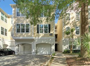 60 Fenwick Hall Allee Aly APT 911, Johns Island, SC 29455