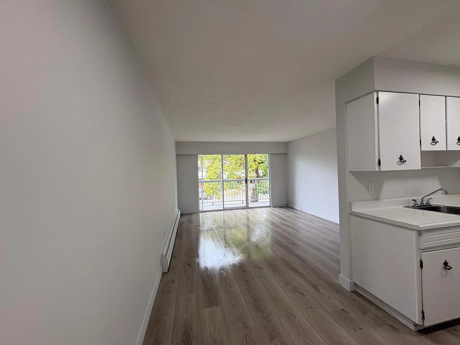 1 bed, 590 sqft, $1,600 — Photo 1
