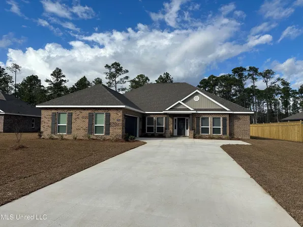 11704 Loblolly Ct, Ocean Springs, MS 39564