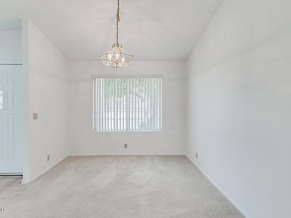 3rd image of 10934 W Tonopah Dr