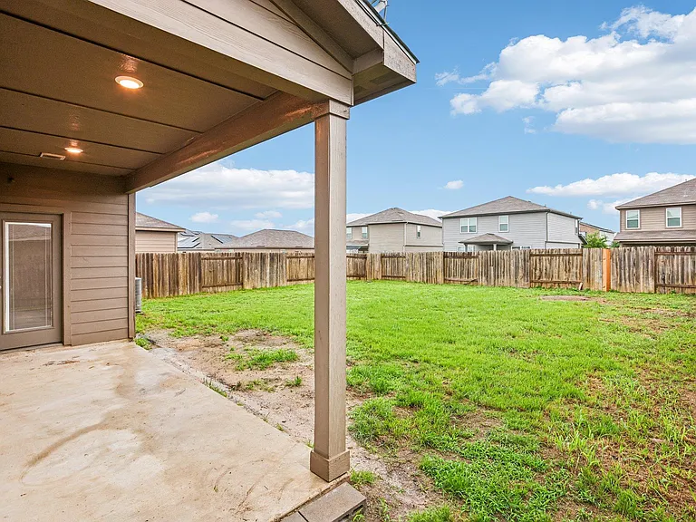 117 Cherry Tree Ln — Photo 24