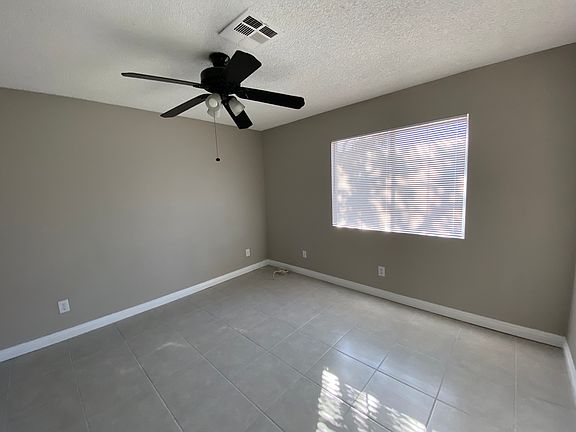 5th image of 2120 Bavington Dr Unit A