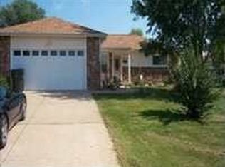 2018 Peppercorn Rd, Derby, KS 67037