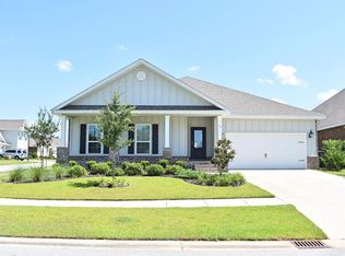 717 Cornelia St, Freeport, FL 32439