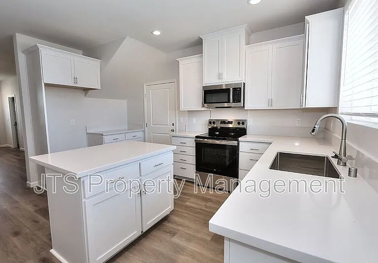47 Brookbay Way — Photo 9