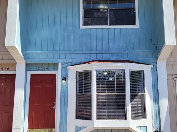 Phoenix Villas, 2520 SW 31st Pl #2524, Gainesville, FL 32608