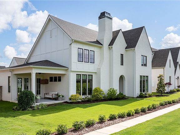 2nd image of 6037 Watling Cir