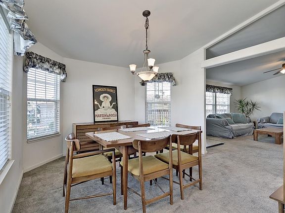 4th image of 2735 Whispering Hills Dr