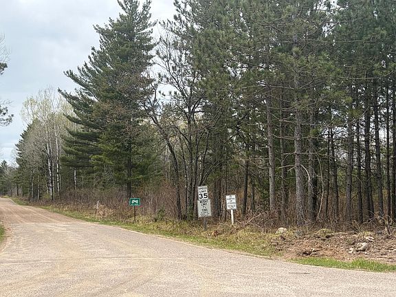 3rd image of On Wilson School Rd