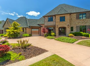18625 Wolf Creek Dr, Edmond, OK 73012