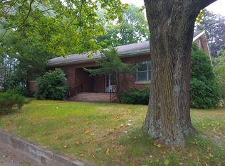 223 High St, Willimantic, CT 06226