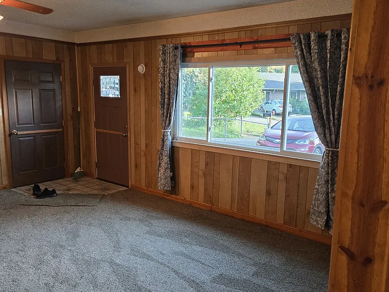 144th Pl NE — Photo 7