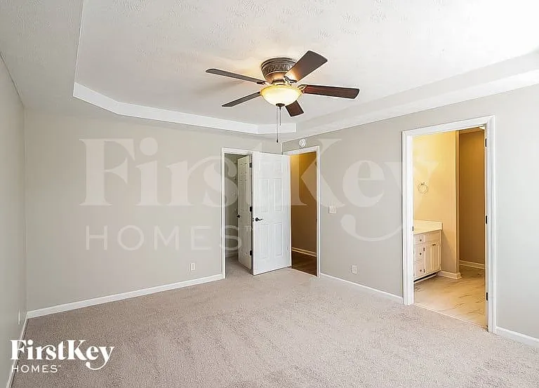 2301 Peak Hill Cv — Photo 8