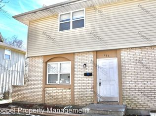 221 N Oak St UNIT B, Belton, MO 64012
