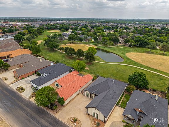 5th image of 2105 Valleyview Dr