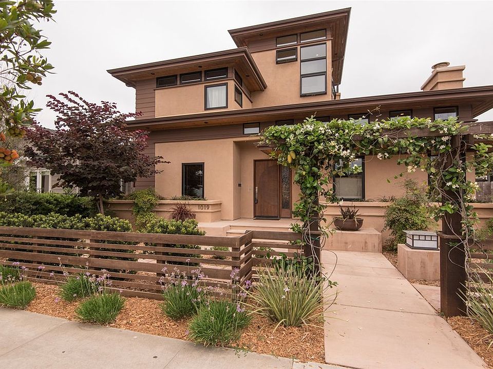 1st image of 1019 Oliver Ave