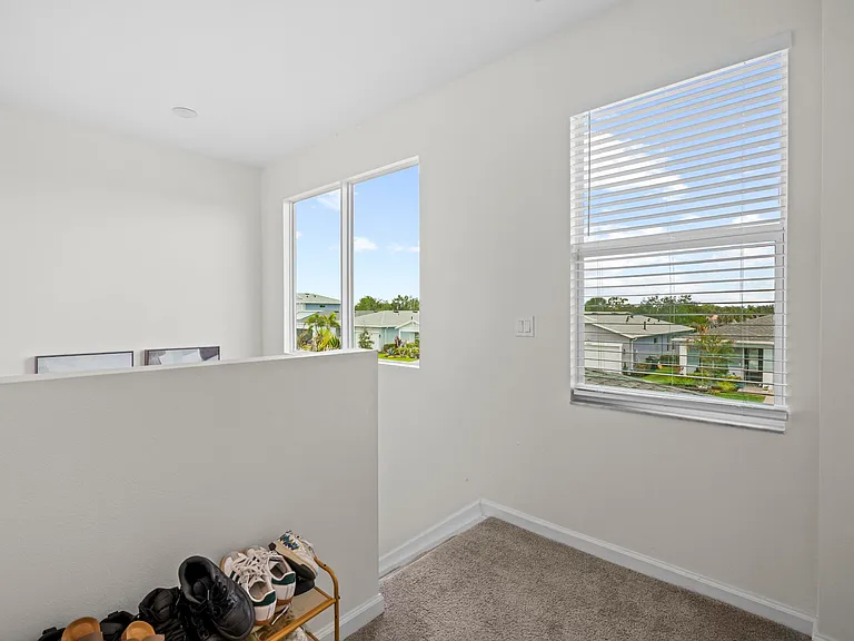 10700 SW Gloriana St — Photo 23
