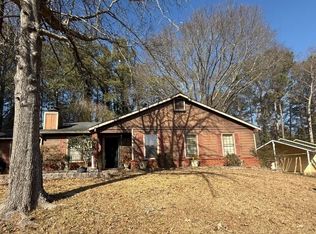 8463 Alden Dr, Riverdale, GA 30274