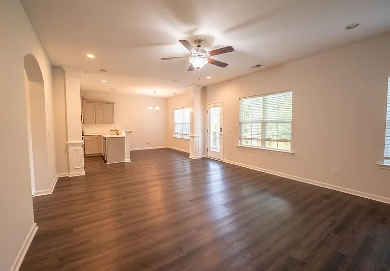 293 McCrady Dr — Photo 12