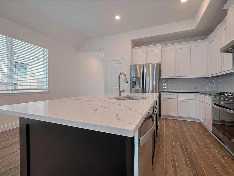 4206 Colony Ln — Photo 15
