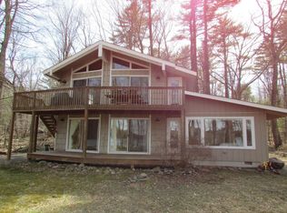 118 Hemp Ln, Shohola, PA 18458