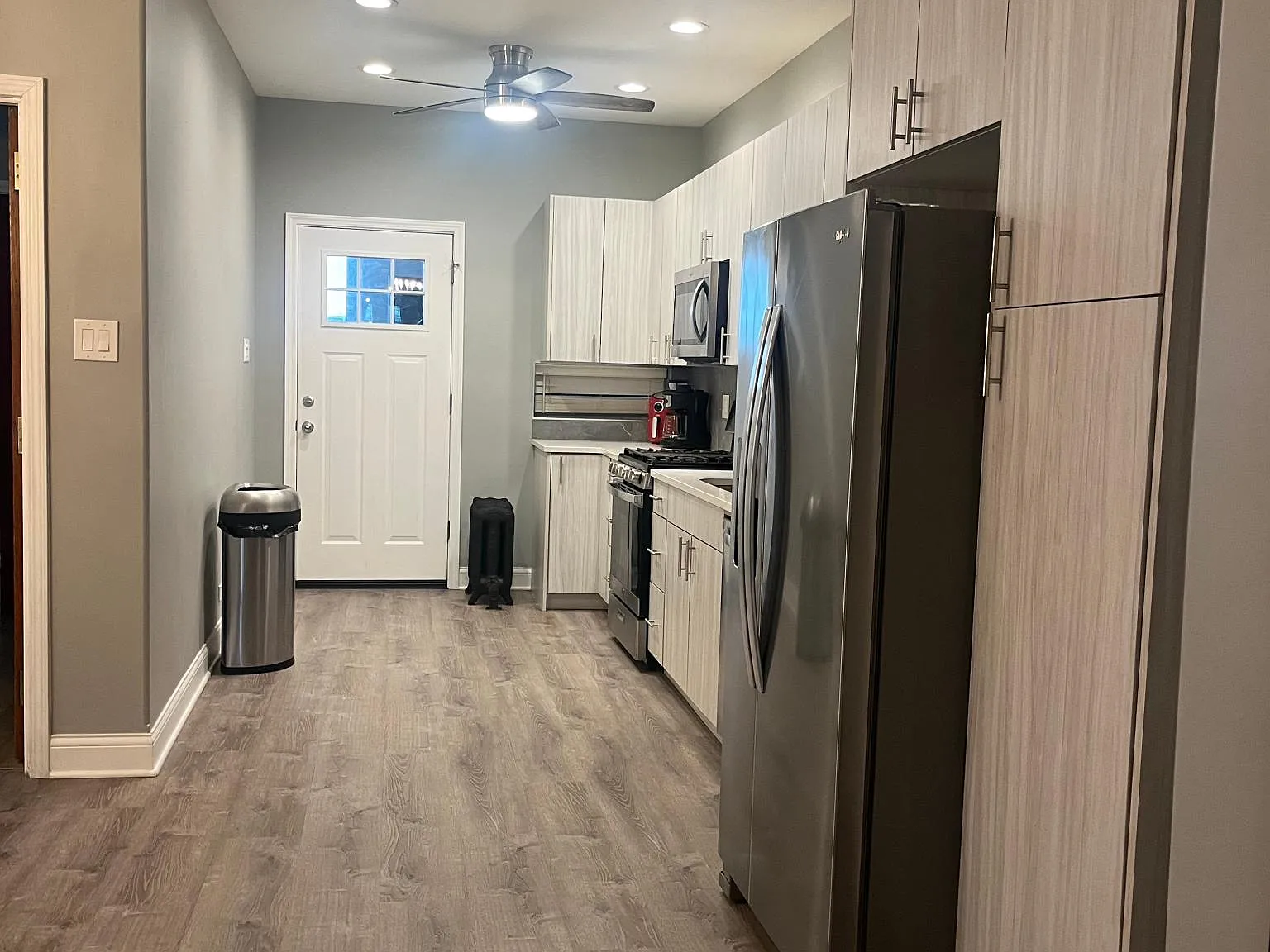 2539 W Logan Blvd — Photo 1
