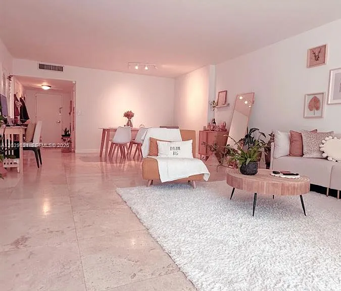 5700 Collins Ave #3N — Photo 4
