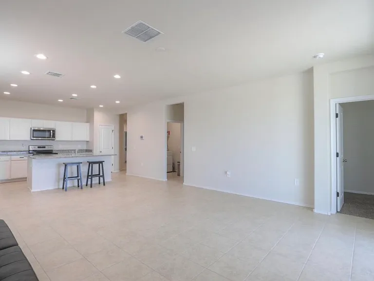 36085 W San Sisto Ave — Photo 18