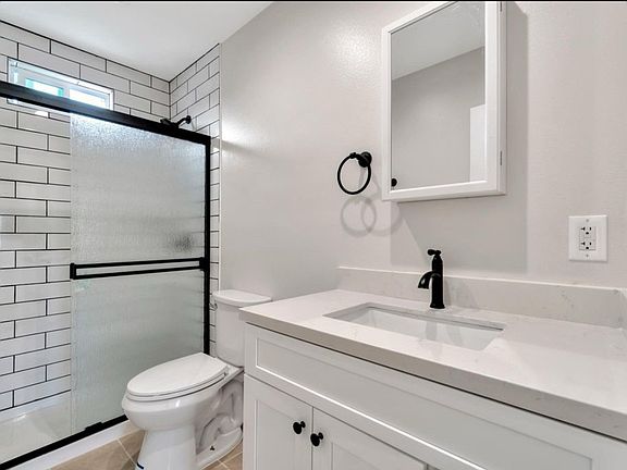 3rd image of 7327 Wilcox Ave #1/2
