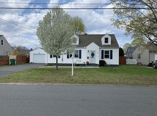 132 Frontenac St, Chicopee, MA 01020
