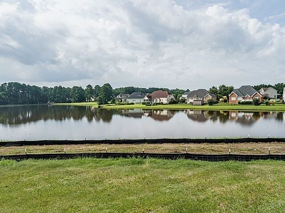 2nd image of 3963 Weavers Pond Dr #3963
