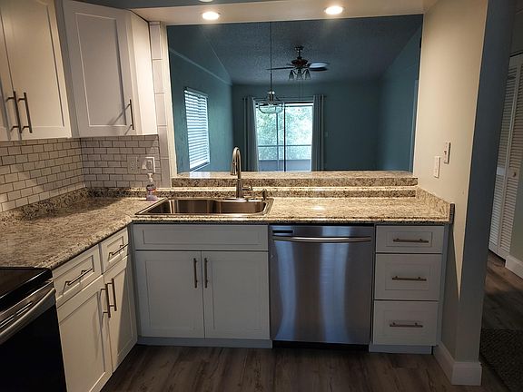 2nd image of 4202 New Haven Ct
